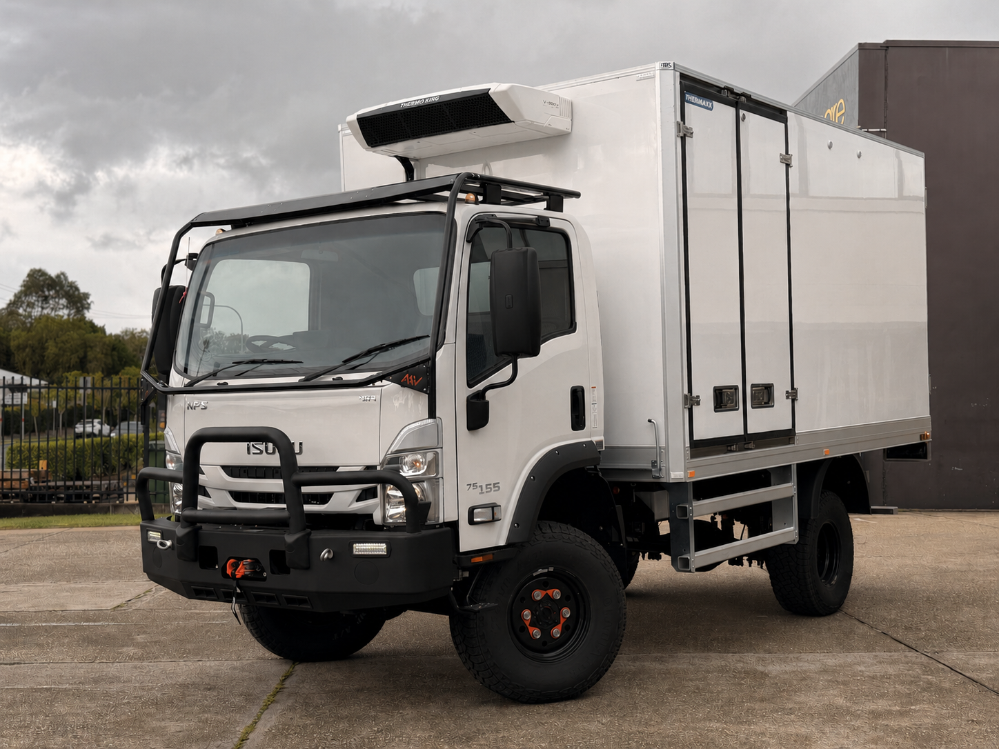 6 Pallet Refrigerated Truck
